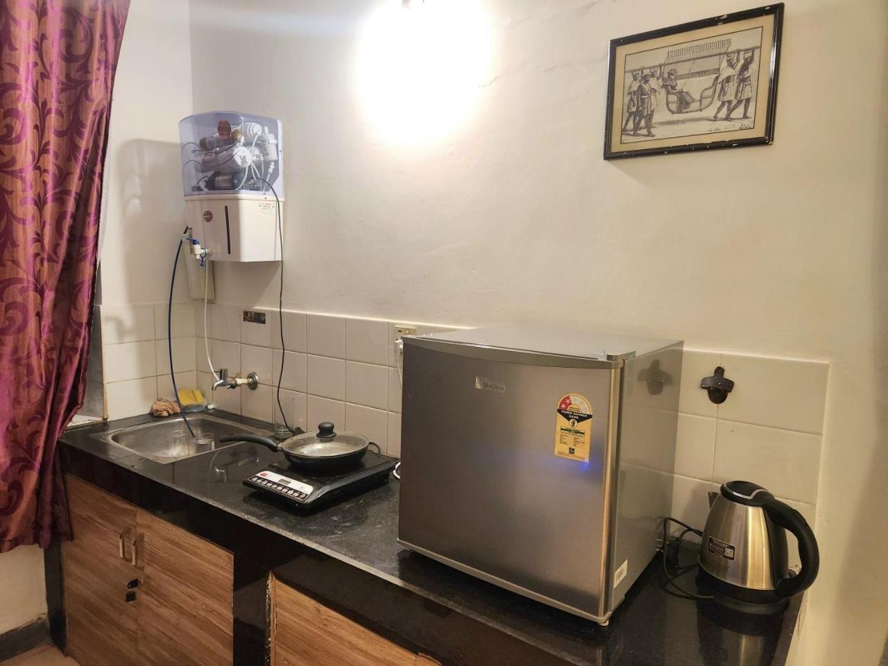 Apartment Pool Side With Kitchen In Near *